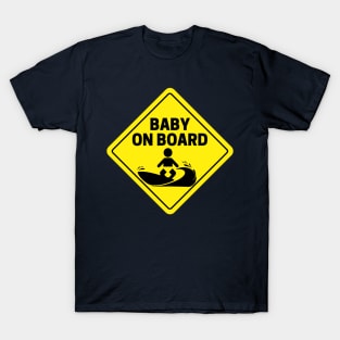 Baby on Surf Board - Surfing fans - Pregnancy Reveal Gift Idea T-Shirt